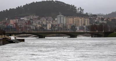 Mau Tempo: Câmara de Coimbra diz que “risco maior” de cheia desapareceu