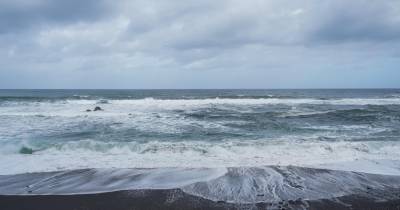 Possibilidade de aguaceiros na costa norte.