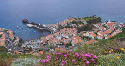 Câmara de Lobos recebe Bandeira da Rede de Cidades e Vilas que Caminham
