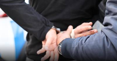 PSP detém dois homens no Porto Santo, um para cumprir pena de prisão e outro por tráfico de droga