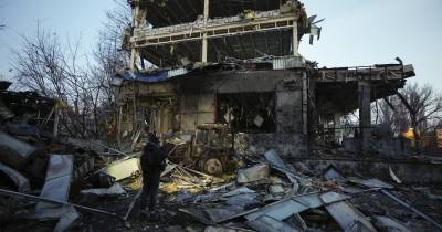 Ucrânia acusa a Rússia de ter utilizado agente tóxico na linha da frente.