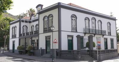 Homem tem vínculo profissional com a Câmara Municipal de Machico.