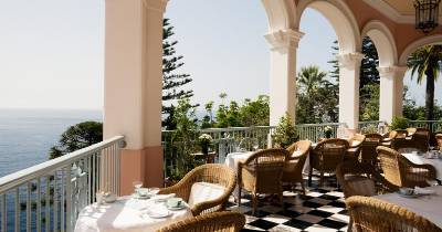 Reid’s Palace assinala Natal com programação especial de arte e gastronomia