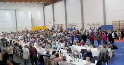 Câmara da Ribeira Brava promove almoço de natal para a população sénior