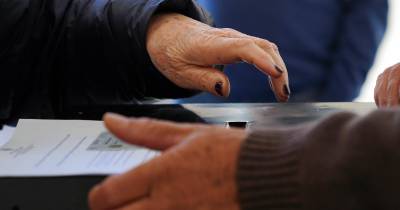 45,51% de votantes até às 16h00.