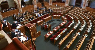 Partido no poder na Hungria boicota sessão parlamentar sobre adesão da Suécia à NATO convocada pela oposição