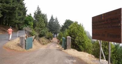 Entrada para o Parque Florestal do Montado do Pereiro.