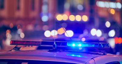 Polícia de aeroporto de Saint Louis mata homem que mostrou faca