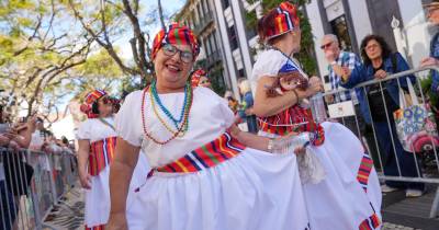 ‘Carnaval Solidário’ da Garouta do Calhau com 600 foliões (com fotos)