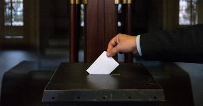 Curso de agente eleitoral suscita procura elevada em Portugal.