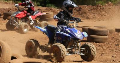 Associação de Motociclismo apresenta novas mini motos para crianças e jovens