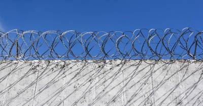 Na denúncia, o sindicato critica também a autorização feita pela Direção-Geral de Reinserção e Serviços Prisionais para despesas “com a aquisição de serviços de saúde, na modalidade de avença, para o ano de 2023, até ao limite máximo de € 99.759,58 euros”.