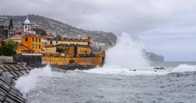 Marinha e Autoridade Marítima lançam apelos face à previsão de ondas de 12 metros