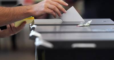 Os conselheiros acusaram hoje a Comissão Nacional de Eleições (CNE) de impedir o “pleno exercício da cidadania” ao rejeitar o envio do voto postal.