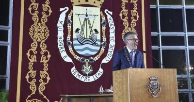 Partidos de esquerda discordaram da atribuição de mais poderes a Carlos Moedas.