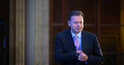 “Eu não estou em silêncio, o que eu estou é focado na minha tarefa e na minha missão que é governar o país”, afirmou Luís Montenegro.