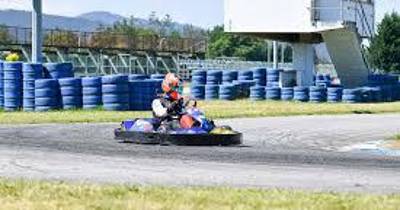 Pessoas com problemas de mobilidade podem pilotar karting adaptado sábado em Braga