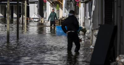 Entre 28 de janeiro e as 08:00 de hoje, na sequência da passagem das depressões Kristin, Leonardo e Marta, foram registadas 24.225 ocorrências, que mobilizaram 83.546 operacionais, com o apoio de 32.195 meios terrestres, segundo a mesma fonte.
