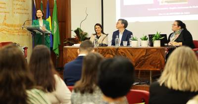 Secretária regional marcou presença na ação de formação ‘Processos de Regulação do Exercício das Responsabilidades Parentais’