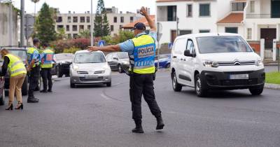 PSP deteve também duas pessoas que conduziam sem carta e outra que se recusou a fazer teste para drogas.