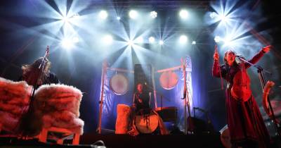 SKÁLD trouxeram mitos nórdicos à segunda noite do Festival Aqui Acolá
