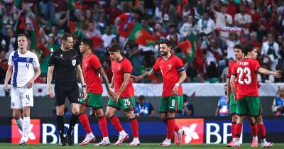 Bruno Fernandes bisou em Alvalade.