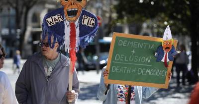 Americanos residentes no Porto manifestaram-se contra políticas de Trump