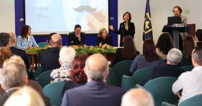 Paula Margarido considera ser “fundamental combater estereótipos de género” nos cuidados de saúde