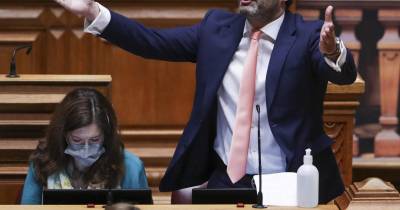 Ventura critica socialista Pedro Nuno Santos.