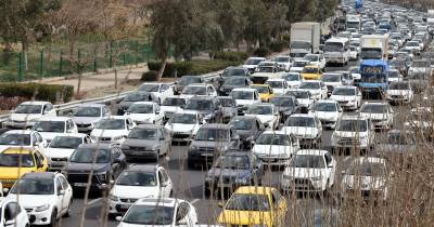 Washington exige que o Irão cesse o enriquecimento de urânio e limite o alcance dos seus mísseis, que Teerão recusa, aceitando apenas cortes no seu programa nuclear em troca da suspensão das sanções em vigor.