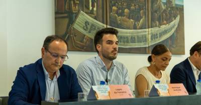 Henrique Andrade representou ontem o PAN Madeira na iniciativa do Sindicato dos Professores da Madeira.