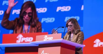 A ministra da Saúde, Ana Paula Martins, intervém durante o 43.º Congresso Nacional do Partido Social Democrata, no Centro de Alto Rendimento de Sangalhos, Anadia.