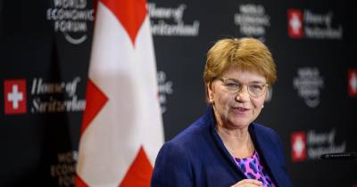 Presidente da Confederação Suíça, Viola Amhed.