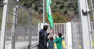 Escola Básica da Ribeira Brava hasteou bandeira Eco-Escolas pela 17.ª vez