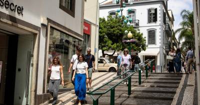 Autarquia do Funchal apresenta nova instalação artística de Vera Andrade no âmbito da ‘Semana do Ambiente’