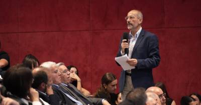 Parlamento na Comunidade: Bernardo Martins focou “diferença de tratamento”.