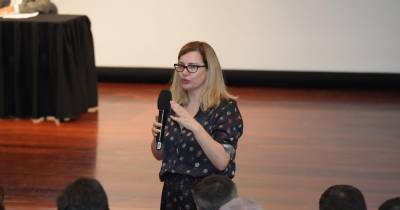Parlamento na Comunidade: Sara Madalena elogia proximidade da ALRAM aos estudantes .
