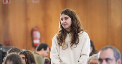 Mariana Bichanga questionou se a regionalização do País poderia ser um reforço da Autonomia.