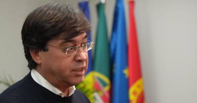 Frisou antes o percurso pessoal e político do candidato e destacou a unidade do partido em torno da sua candidatura. “Neste momento, o Partido Socialista está unido em torno de António José Seguro”, garantiu.