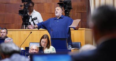 O programa de governo começou a ser discutido hoje.