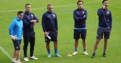 O novo técnico verde-rubro ministra hoje o treino na Ribeira Brava.