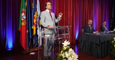 Miguel Albuquerque disponível para contratos-programa