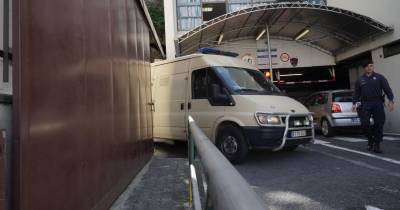 Do total de nove arguidos, três foram condenados a penas efetivas de prisão entre os cinco e os seis anos.