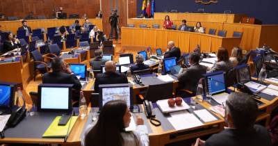 ORAM26: PSD questiona retenção de jovens talentos; governo garante que está a acontecer