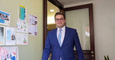 Segundo o vereador, o orçamento apresenta um “resultado líquido negativo.