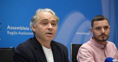 O alegado aumento do preço da água a ser suportado pelos funchalenses foi tema da iniciativa do JP, que decorreu esta manhã na sala de imprensa da ALRAM.