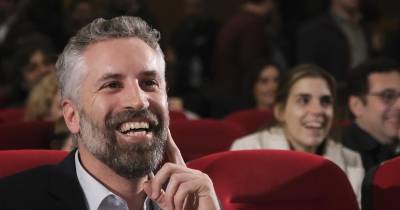 O candidato a secretário-geral do partido socialista (PS), Pedro Nuno Santos, durante um encontro com militantes e simpatizantes em Setúbal. 29 de novembro de 2023.