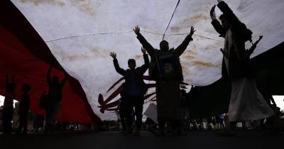 Os passageiros do cruzeiro estiveram retidos no navio durante uma semana e só agora estão a sair do território.
