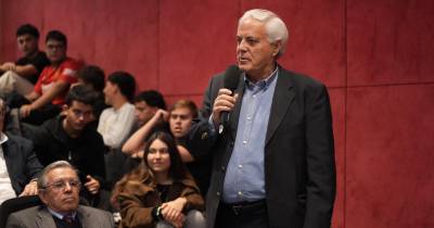 Parlamento na Comunidade: João Lemos defende fórum sobre autonomia e círculos eleitorais