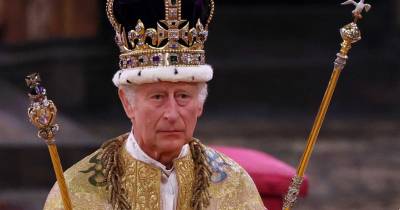 Rei Carlos III retira título de príncipe ao irmão André